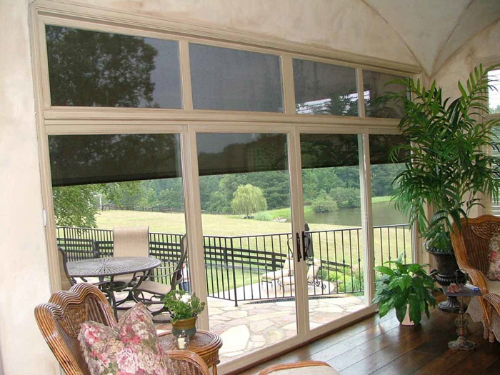 Shade Your Sunroom with Motorized Screens