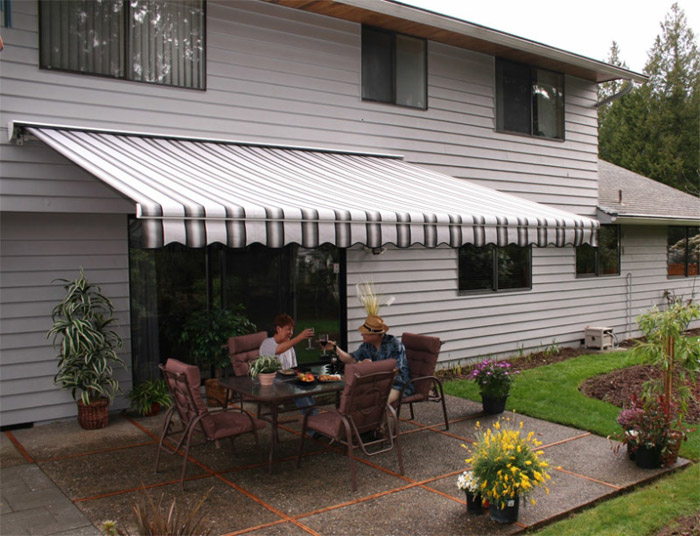 Retractable Awnings-Transform Your Patio