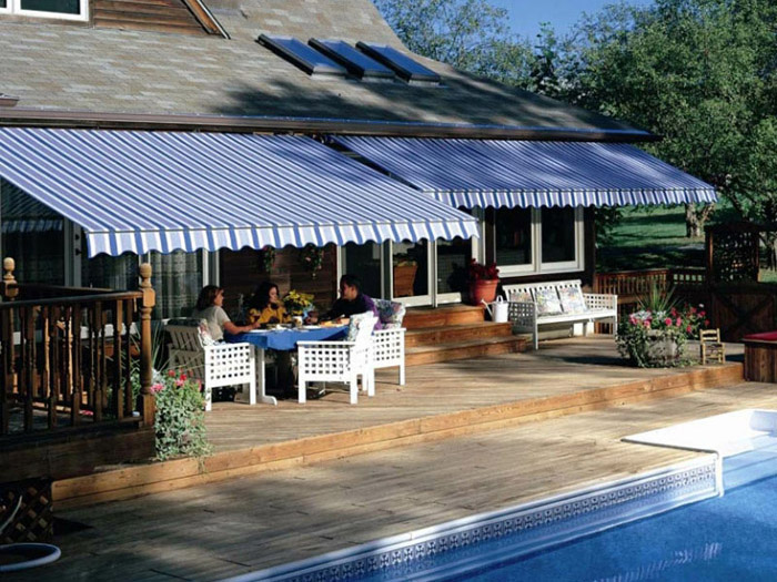 Retractable Awnings for your Deck